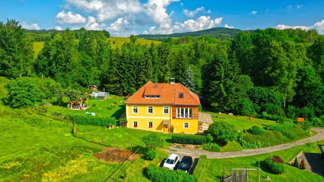 Chalupa Jenín Dolni Dvoriste Bagian luar foto